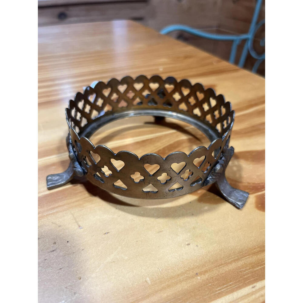 Low Round Brass Serving Bowl Dish Holder Rest Serving Three Footed 6" wide